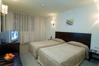 Отель Belmont Ski & Spa Hotel Пампорово Двухместный номер с 2 отдельными кроватями (для 2 взрослых)-2